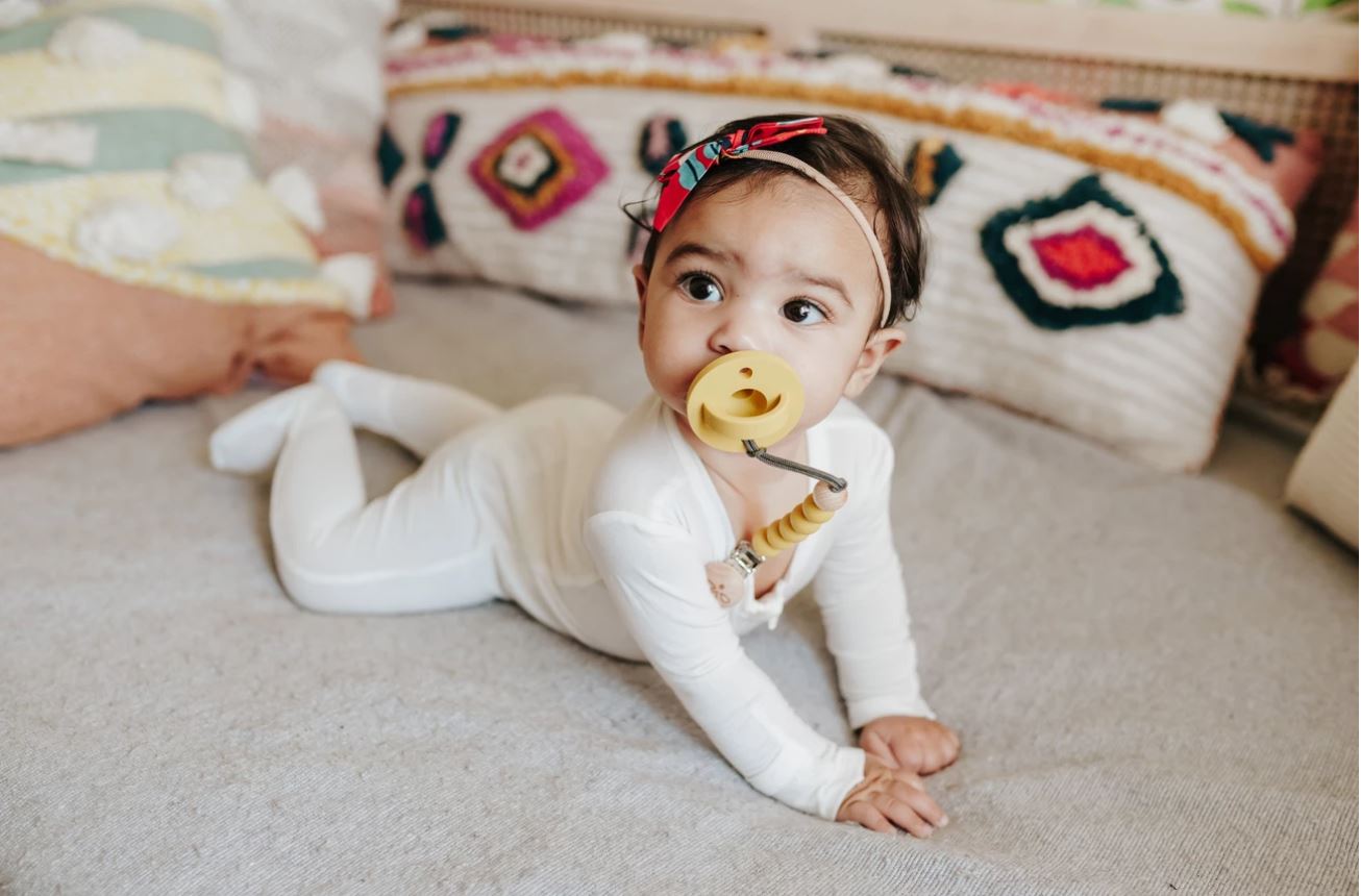 Dapper and Queen paci - Curry Pacifier