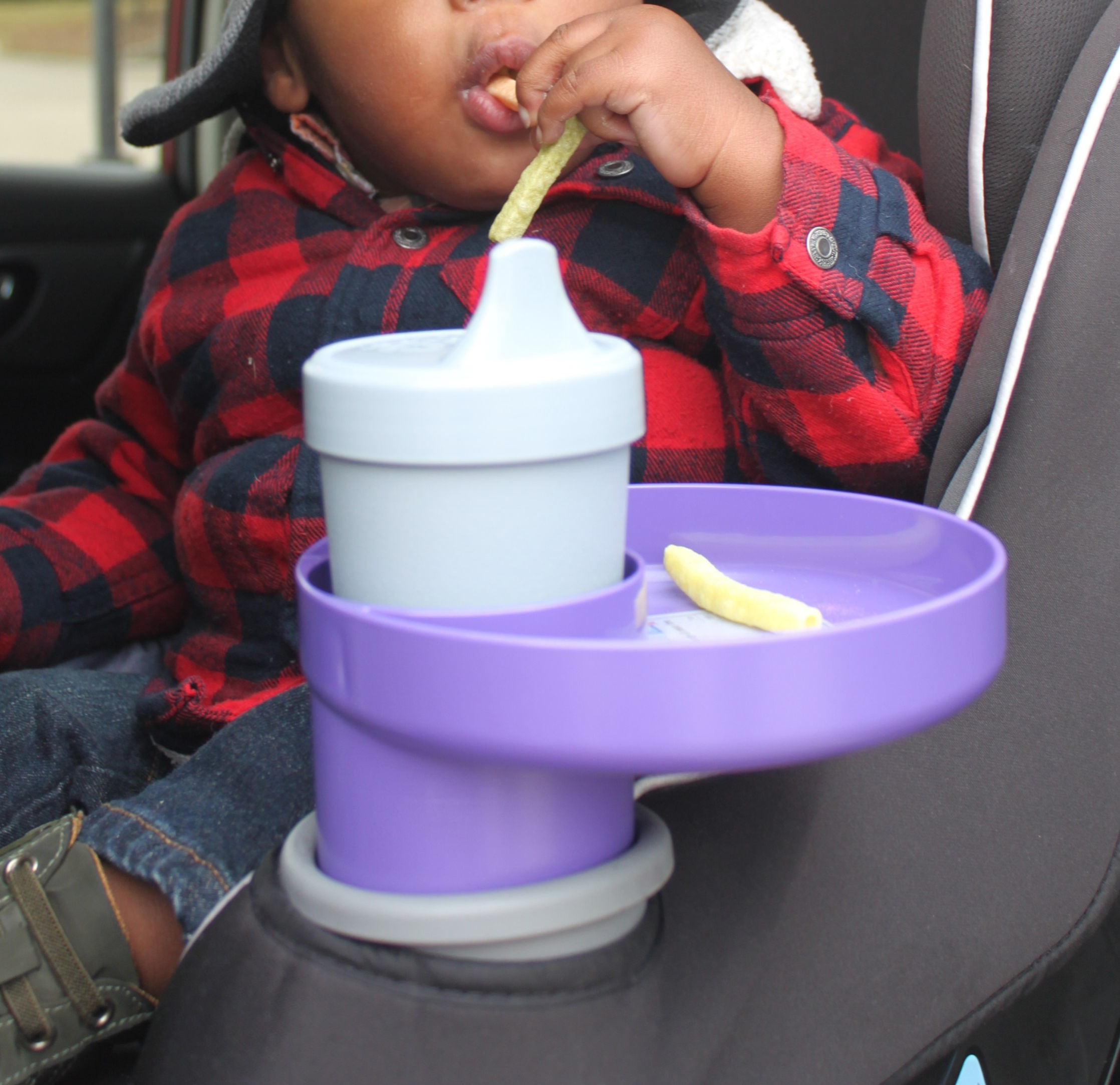 Travel tray Making traveling easy